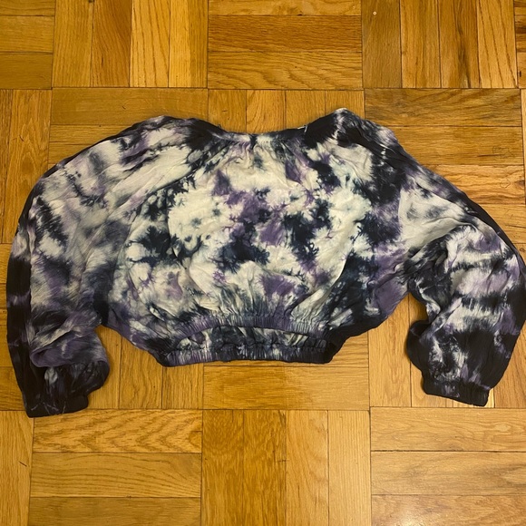 UO Tye Dye LS crop elastic top - Picture 4 of 4